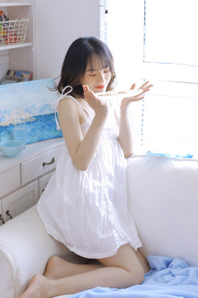 赤裸羔羊4蜜桃迷色